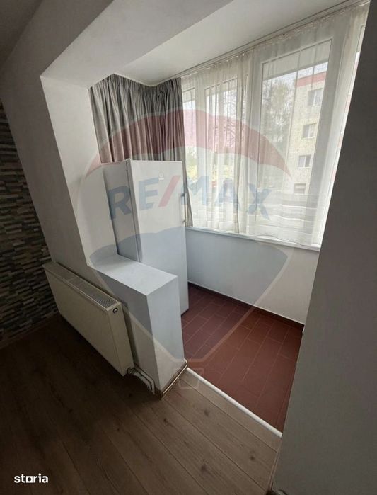 Apartament 3 camere de vânzare la preț de doua camere. Oferta ideală !