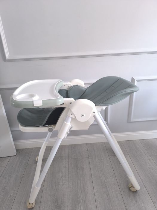 Продам стульчик для кормления