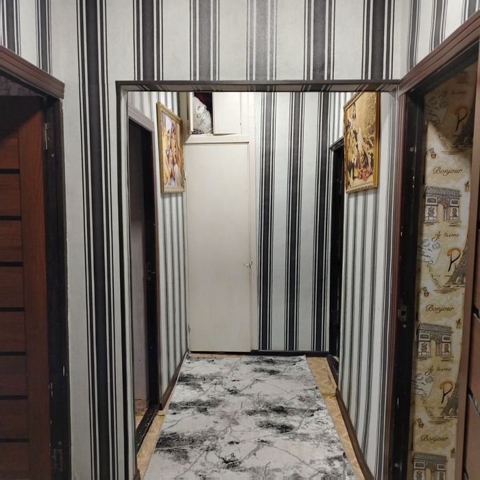 Uy sotiladi 300 mln договорная