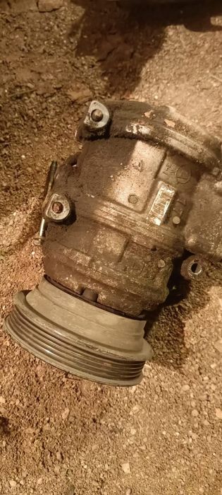 Запчасти Toyota camry 25