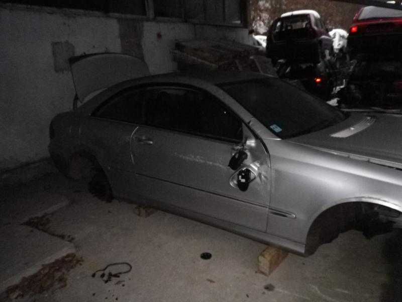 Мерцедес-Бенц CLK 270 2.7 CDI / Mercedes-Benz CLK 270 2.7 CDI на части