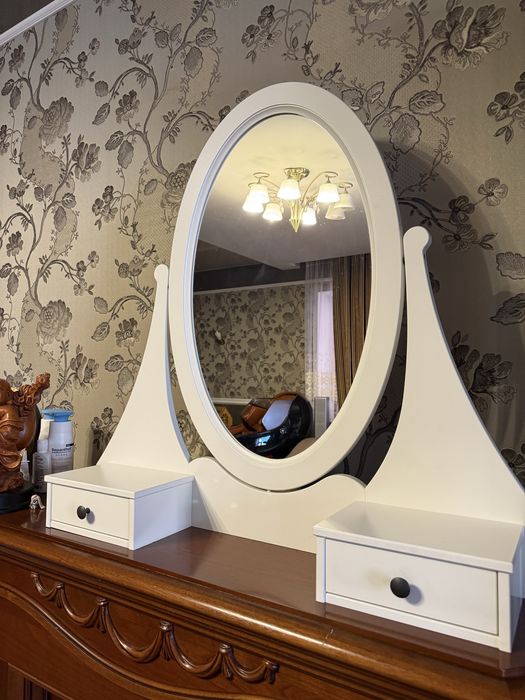 Продается зеркало