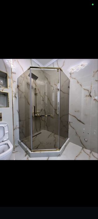 Душевые кабины с коленного стекла