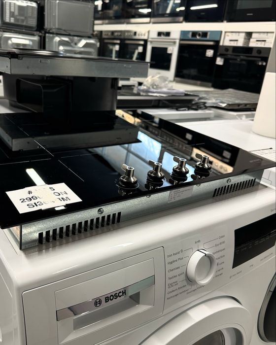 !!Promotie!! Plita incorporabila cu inductie Smeg  SI364BM