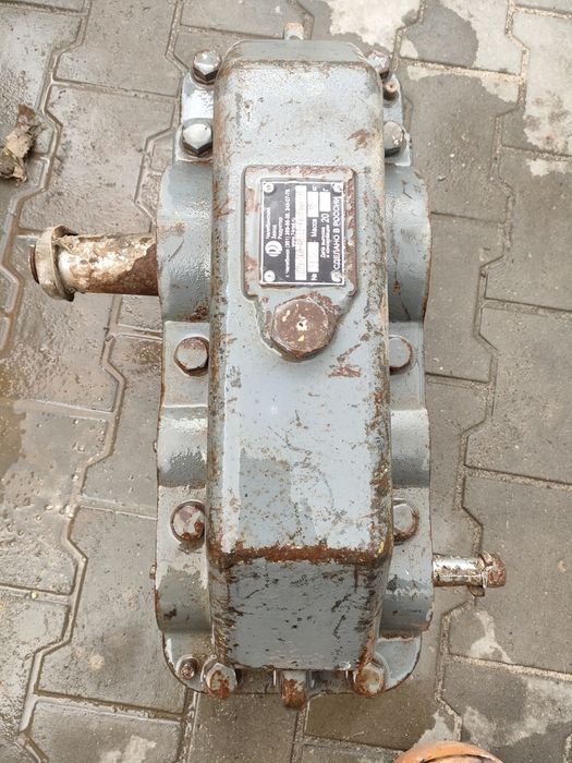 Продам редуктор  новый