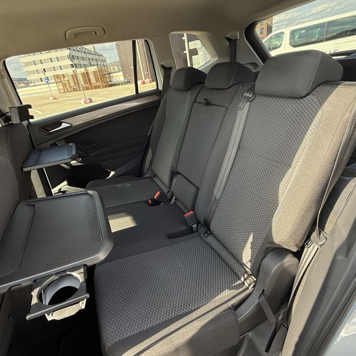 VW Tiguan Allspace 4 Motion cu 7 locuri,Navi, ACC,faruri matrix