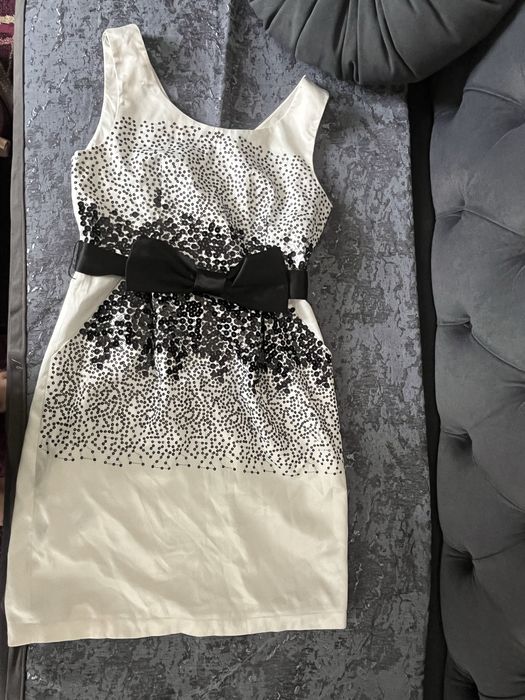 Платье короткое