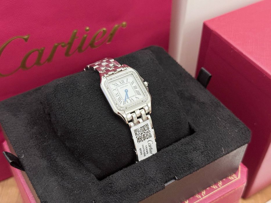 Часы Cartier Panthere Diamond
