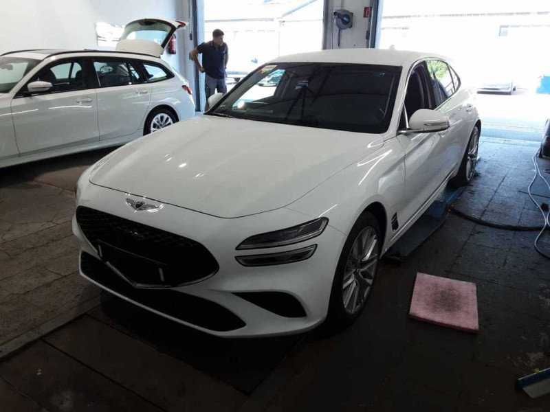 Genesis G70 2.2 Premium - Benzina - Automatic 39.650 KM  23.980 E PLUS TVA