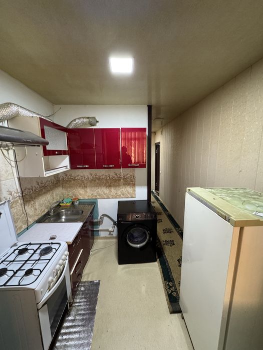 Срочно 1х 2,6 балкон Октяабирь сдаётся вдоль дароги