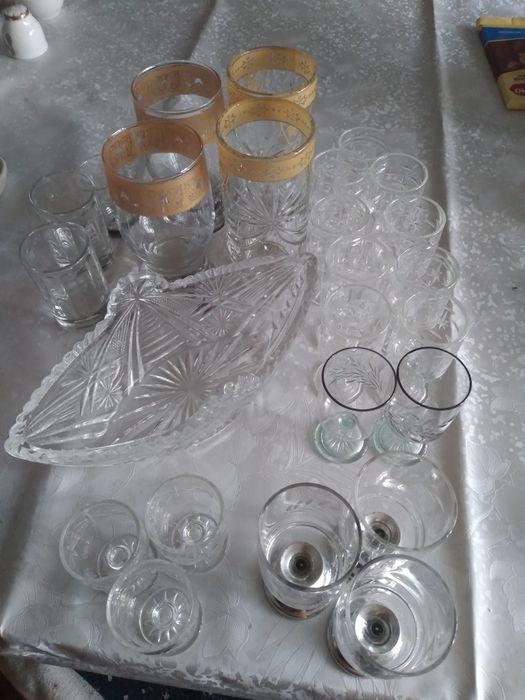 Рюмки, графины,  стаканы