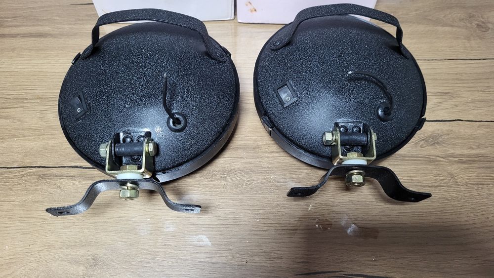 Set 2 x proiectoare bec H3 auto/barca/atv noi