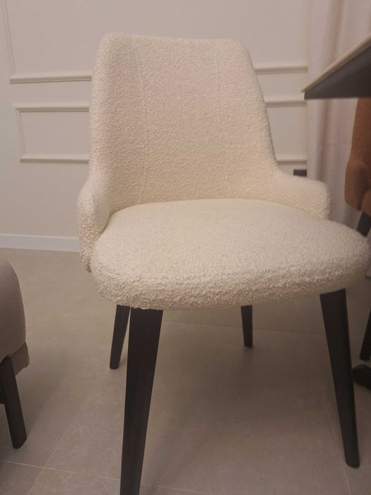 Кухненска маса с шест стола