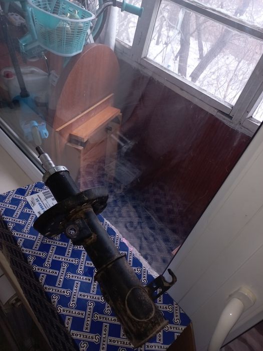 Стойка левая на шевроле круз