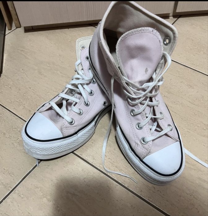 Teniși înalți Converse  All Star marimea 39,5