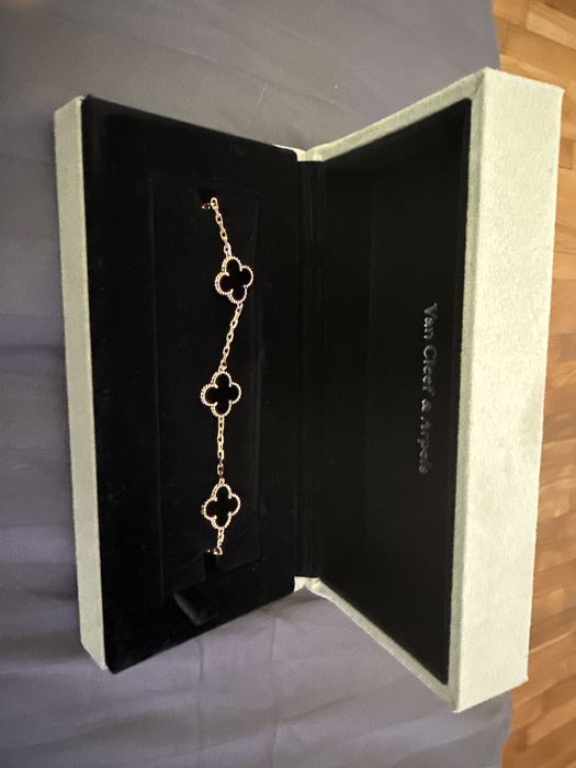 Гривна van cleef black with gold 5clover