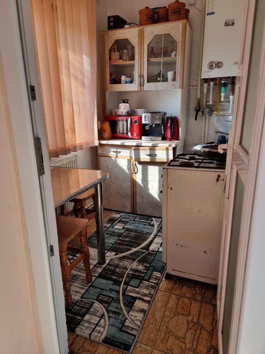 Garsoniera de vânzare