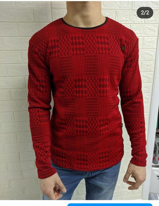 Мужские кофты  модные разные