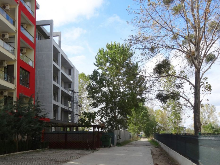 Продава се Едностаен апартамент в к.к. Слънчев бряг - 30 кв.м за 1330 €/кв.м - Снимка #23