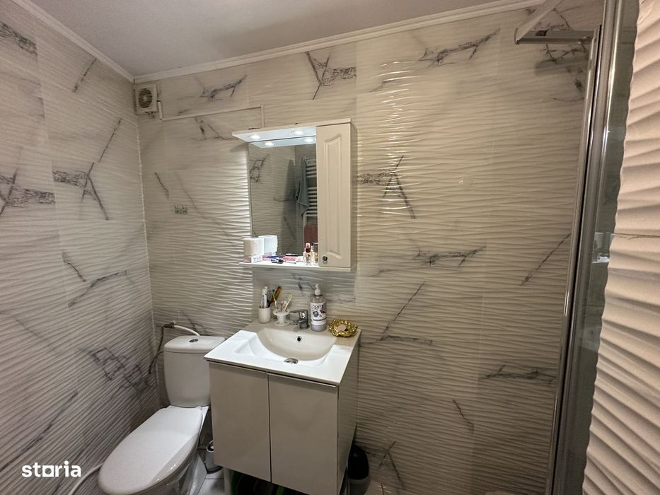 2 camere renovat | Piața Romană–B-dul Bălcescu | Etaj 1 — fotografia 3