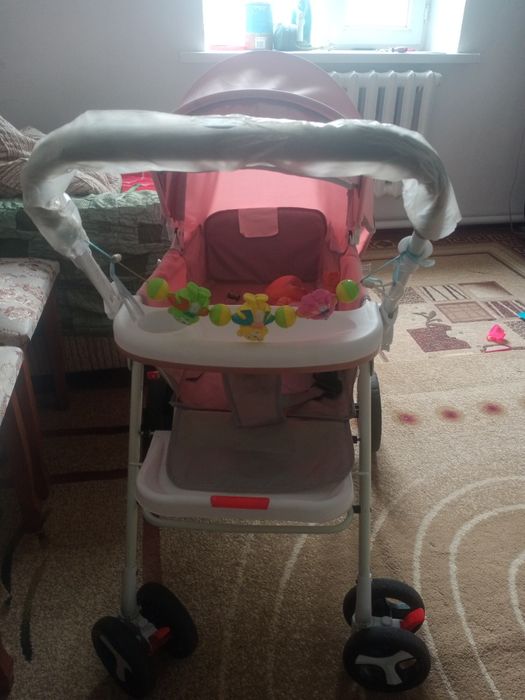 Продам коляску срочно