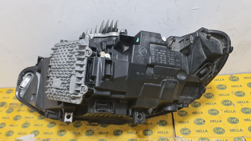 Far dreapta led BMW 4 F32 F33 F36 M4 facelift lci 7476206 complet
