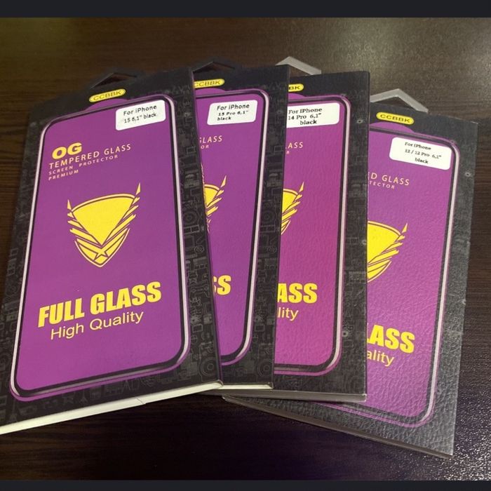 Стъклен протектор Iphone 17 16 15 14 всички мoдели!