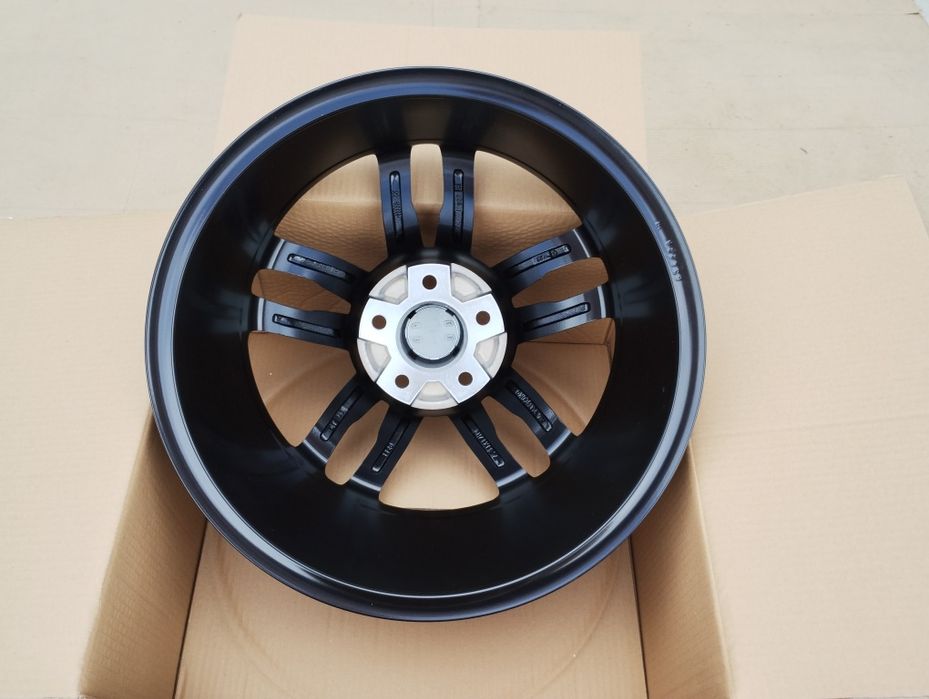 Jante 17 Audi A3 A4 A5 A6 A8 Q3 Q5  pe 17 "