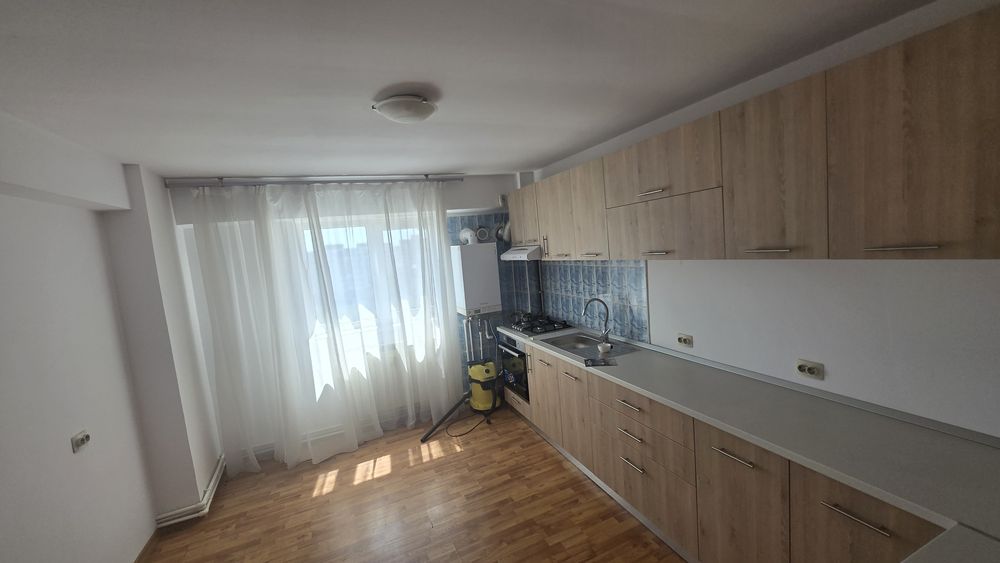 Apartament 3 camere 120mp Giurgiu