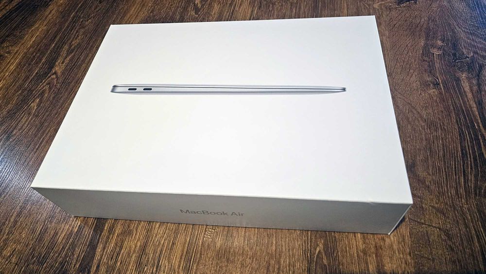 MacBook Air M1 – Отлично състояние! – 430€