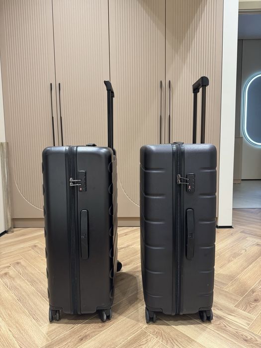 Продам два чемодана Xiaomi