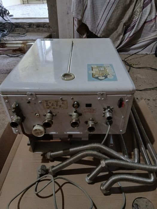 Продам газовый котел б/у