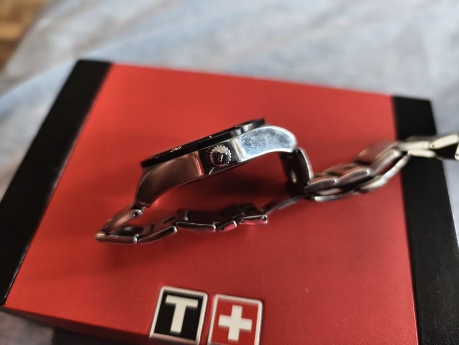 БАРТЕР Tissot prs 516 automatic в идеално състояние пълен комплект