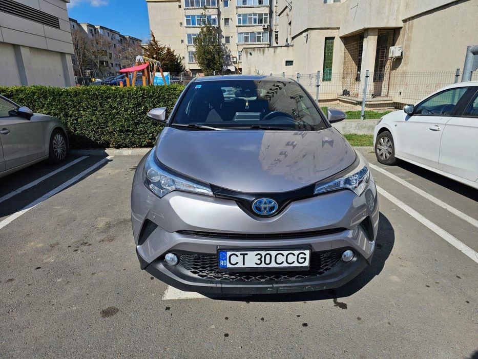 TOYOTA C-HR 2019