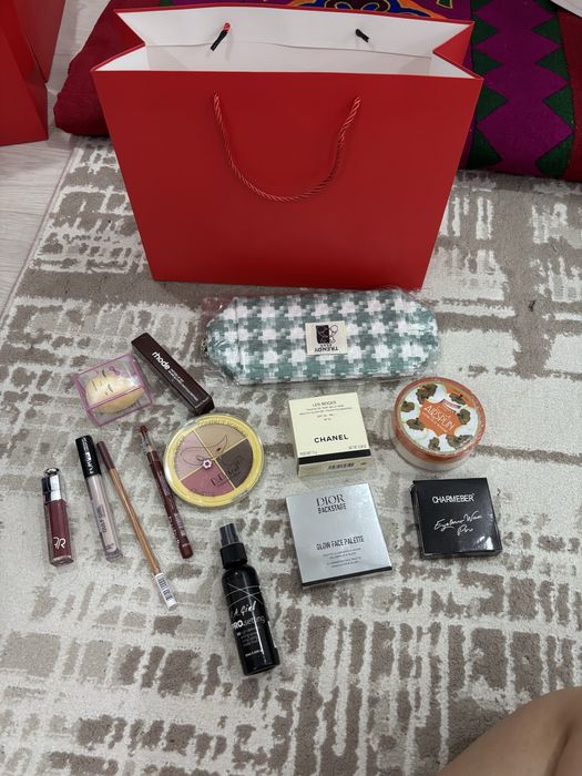 Продам люкс косметики