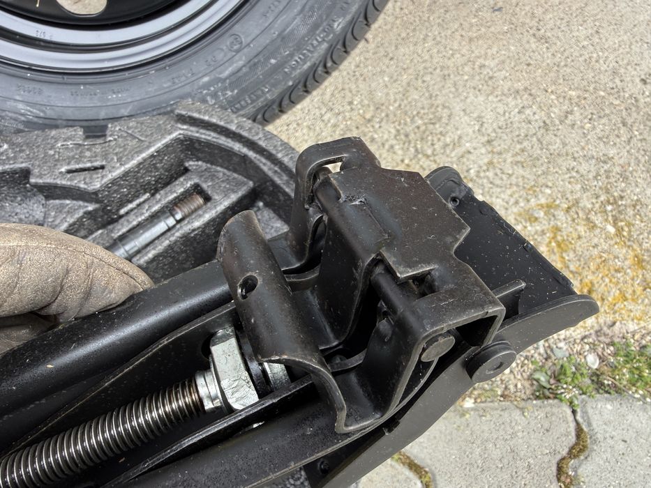 Авариен Комплект 16” Гума С Джанта 5х112/Крик/Ключ/Кука -VW/AUDI/VAG-