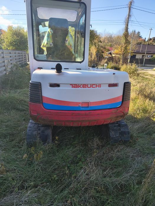 Excavator takeuchi 5 tone