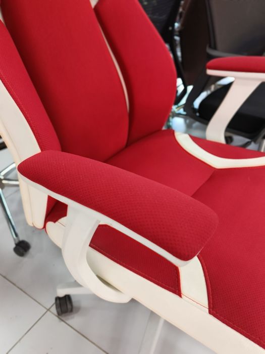 Кресло для офиса и дома  - FREEDOM