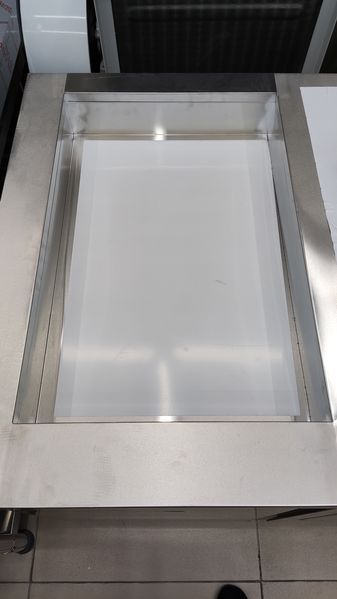 Стол холодильный для пиццы