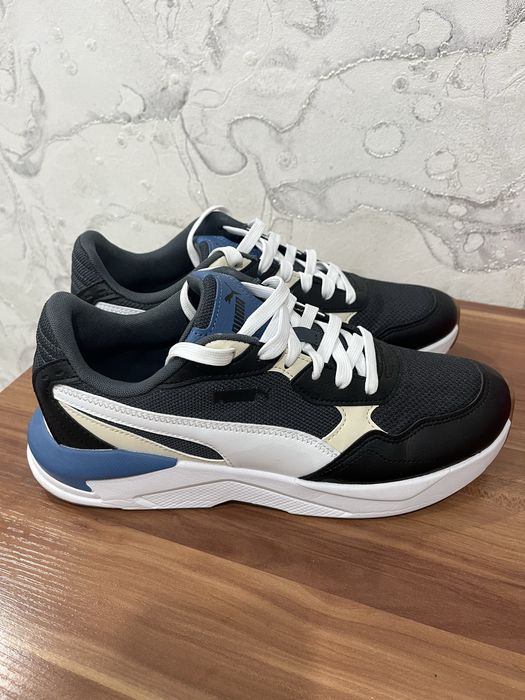 Продам кроссовки Puma