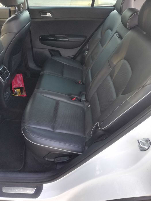 Kia sportage 2.0crd,Panoramic, JBL,  98000km,scaune ventilatee