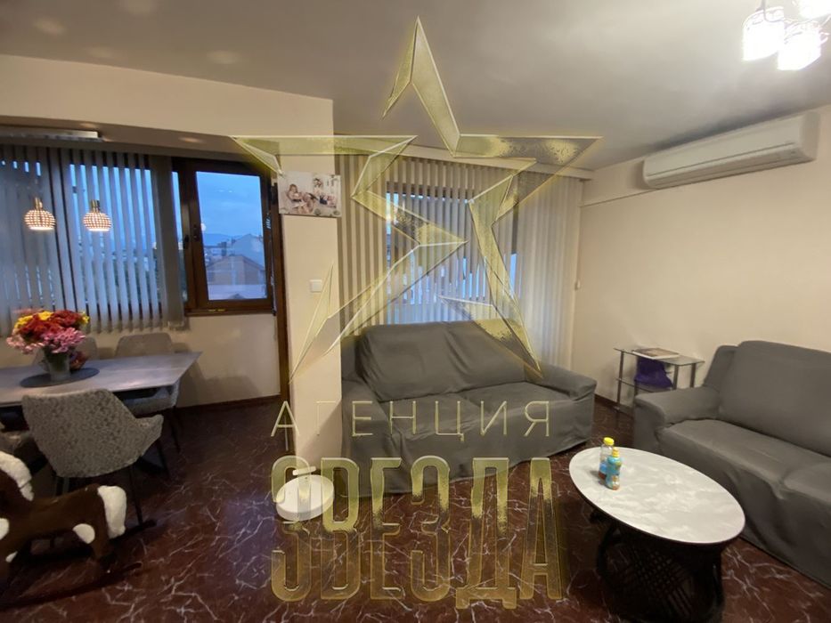 Продава се Тристаен апартамент в Пловдив, Кючук Париж - 110 кв.м за 1228 €/кв.м - Снимка #7