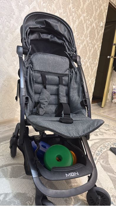 Продам детскую коляску