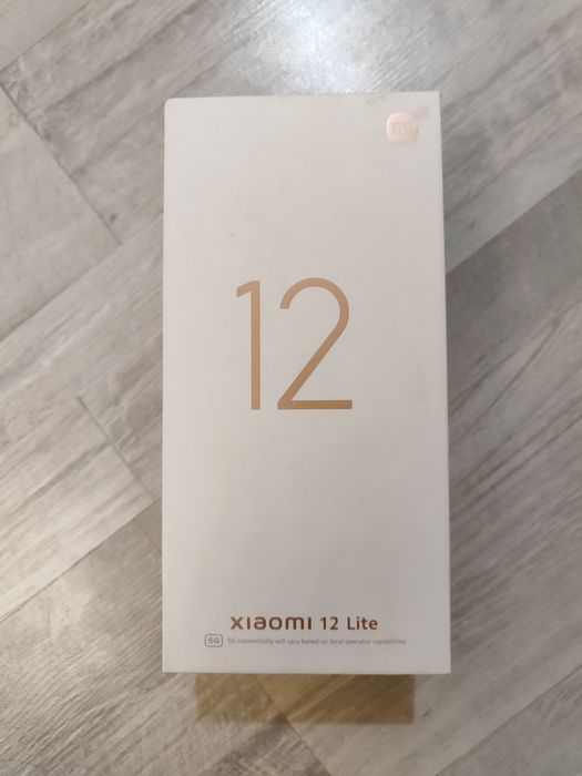 Обменяю ксяоми 12 лайт 256 гб
