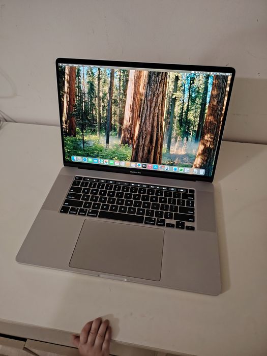 MacBook Pro Core i7 256Gb Ssd