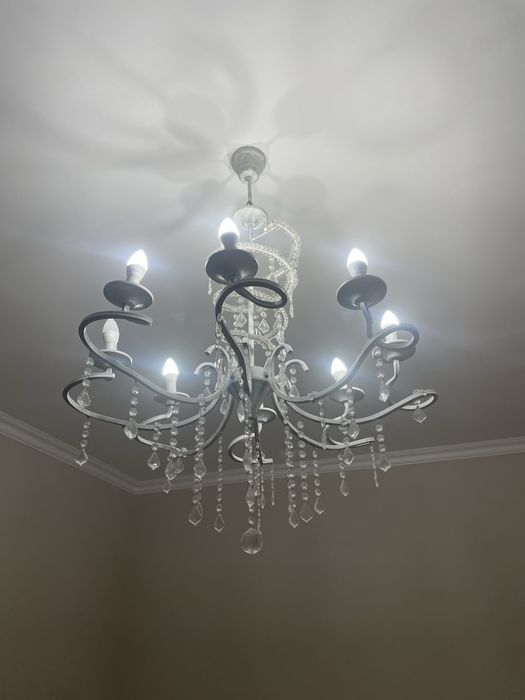 Люстра в гостинную зал