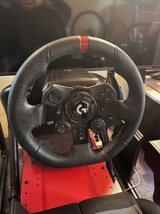 Logitech G923 Волан със Педали
