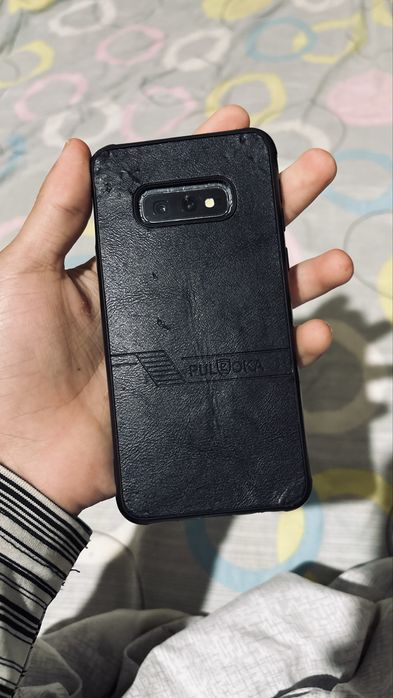 Samsung Galaxy S10e