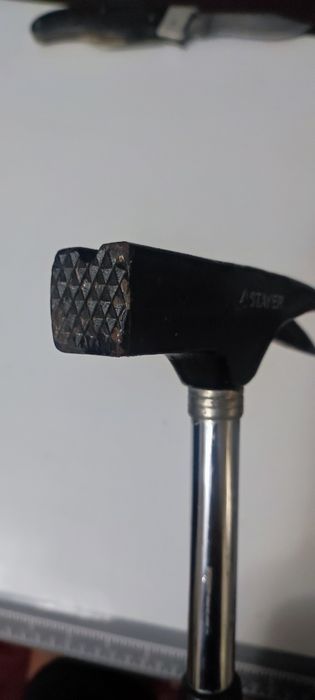 Молоток 3+1 одном