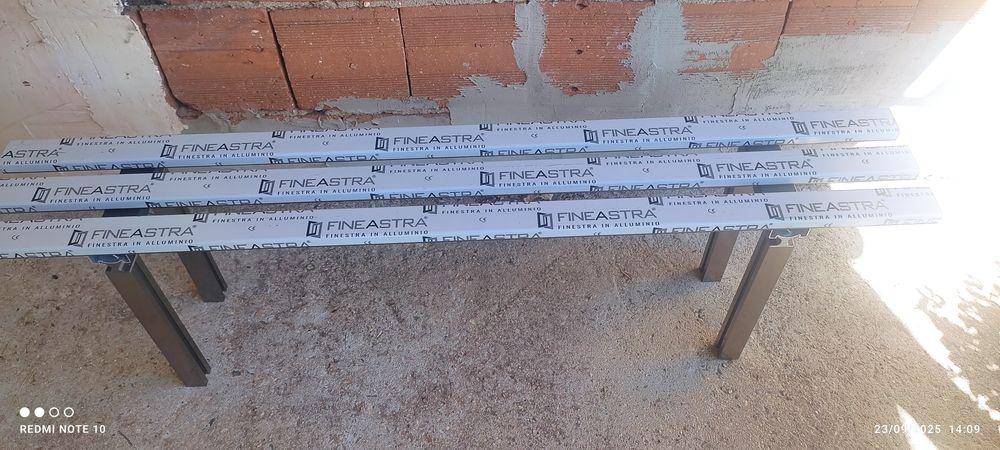 Алуминиеви пейка и парапети